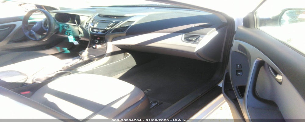 5NPDH4AE2GH679777 2016 HYUNDAI ELANTRA photo no. 5