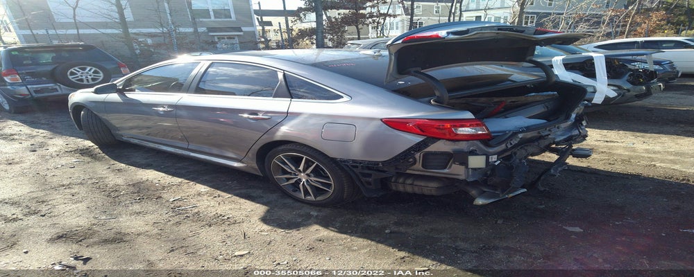 5NPE34ABXFH193807 2015 HYUNDAI SONATA photo no. 3