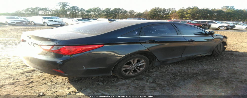 5NPEB4AC1EH929530 2014 HYUNDAI SONATA photo no. 4