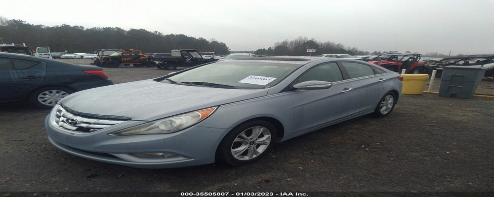 5NPEC4AC5BH117222 2011 HYUNDAI SONATA photo no. 2