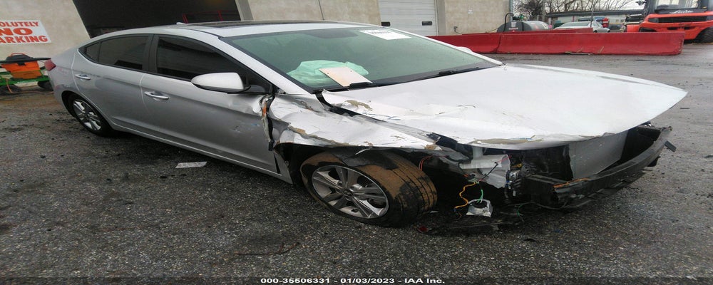 KMHD84LFXJU520360 2018 HYUNDAI ELANTRA photo no. 1