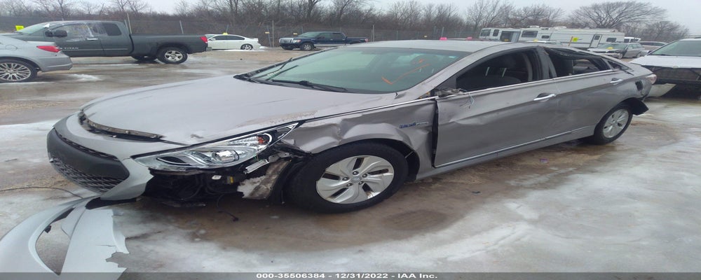 KMHEC4A41DA066655 2013 HYUNDAI SONATA photo no. 2