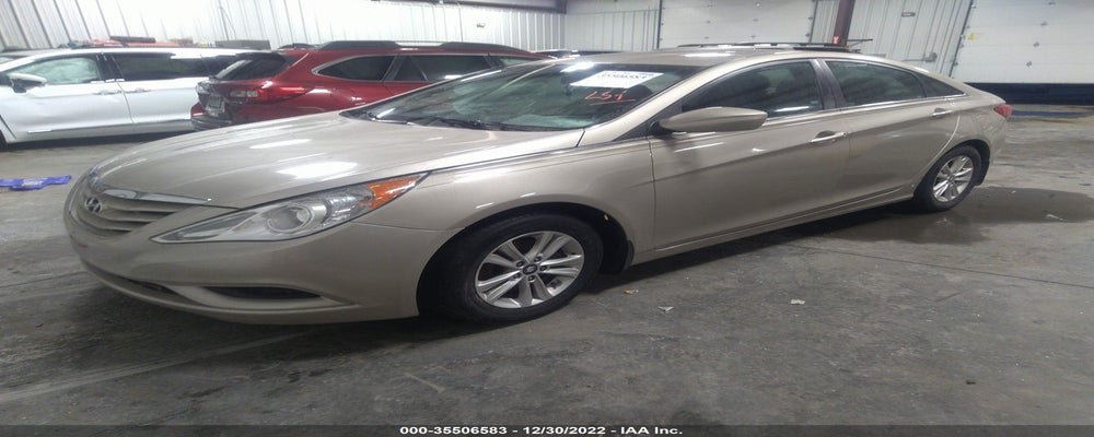 5NPEB4AC6BH172670 2011 HYUNDAI SONATA photo no. 2