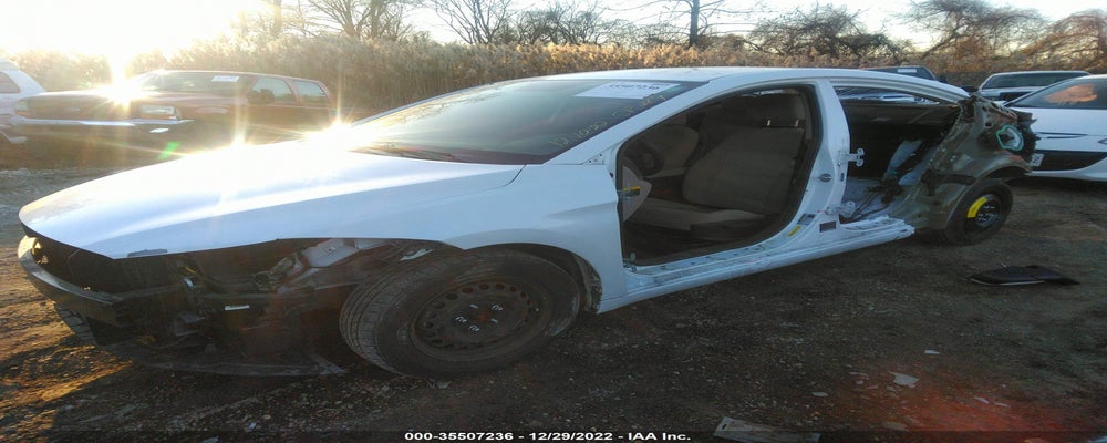 5NPD74LF7JH273414 2018 HYUNDAI ELANTRA photo no. 2