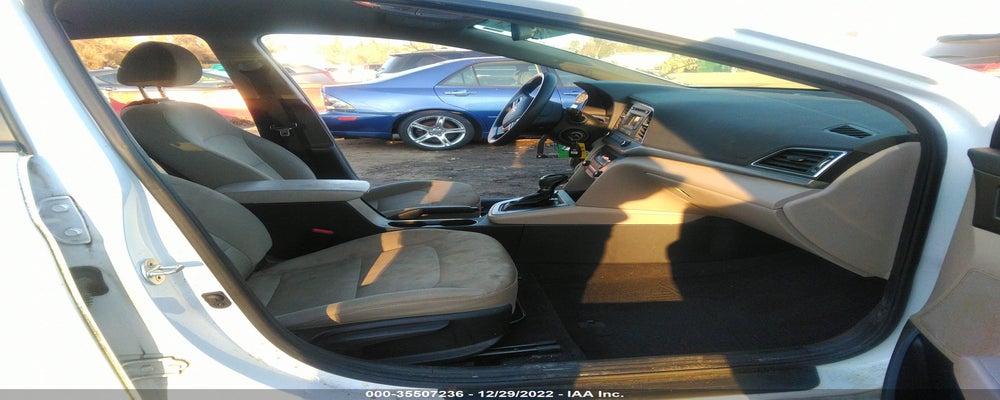 5NPD74LF7JH273414 2018 HYUNDAI ELANTRA photo no. 5