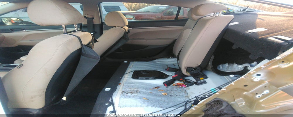 5NPD74LF7JH273414 2018 HYUNDAI ELANTRA photo no. 8