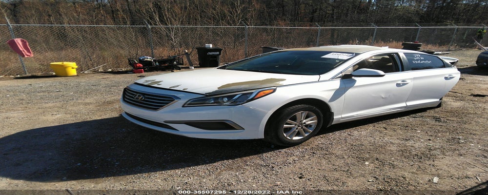5NPE24AFXHH437190 2017 HYUNDAI SONATA photo no. 2