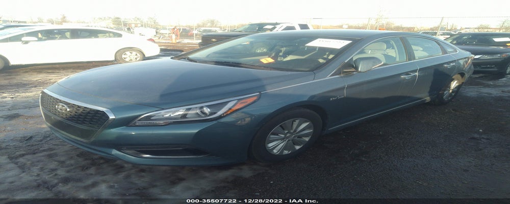 KMHE24L15GA016593 2016 HYUNDAI SONATA HYBRID photo no. 2