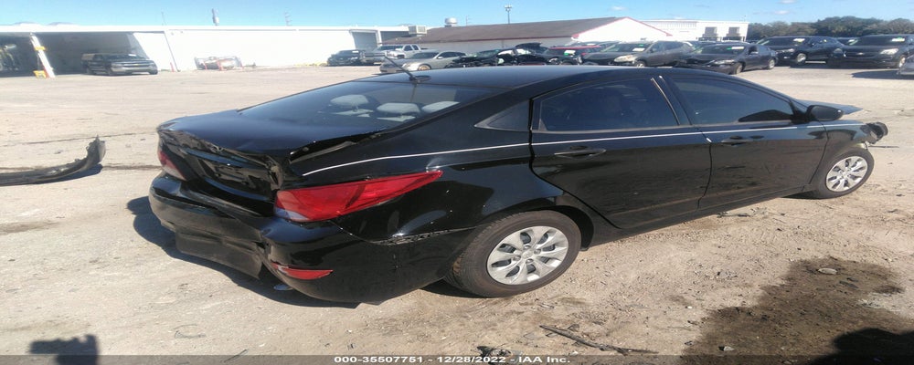 KMHCT4AE3GU066384 2016 HYUNDAI ACCENT photo no. 4