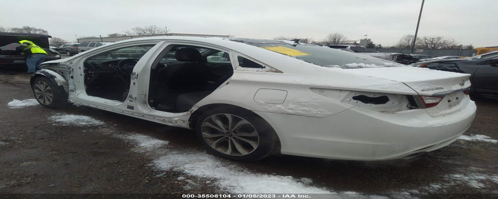 5NPEC4ABXDH772180 2013 HYUNDAI SONATA photo no. 3