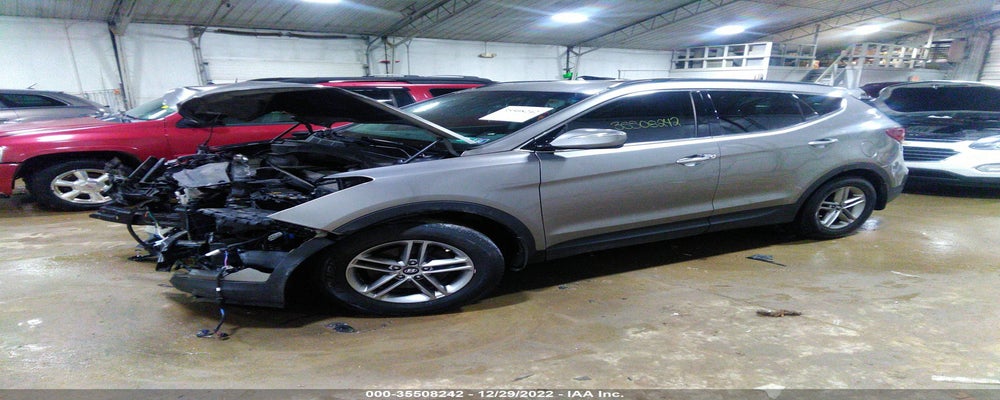 5XYZUDLB1JG522454 2018 HYUNDAI SANTA FE SPORT photo no. 2