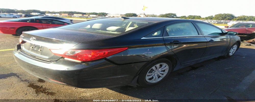 5NPEB4AC7DH600393 2013 HYUNDAI SONATA photo no. 4