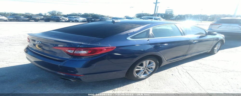 5NPE24AF0HH576180 2017 HYUNDAI SONATA photo no. 4