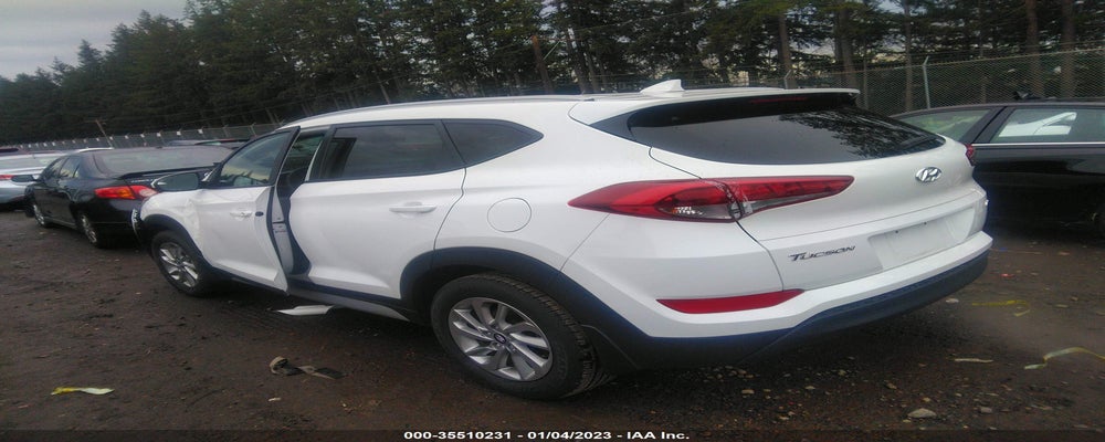KM8J3CA41JU774939 2018 HYUNDAI TUCSON photo no. 3