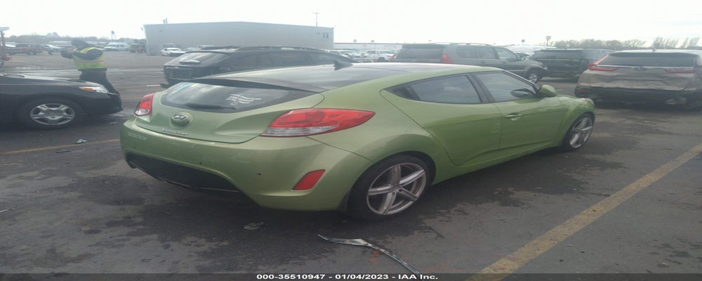 KMHTC6AD9CU082098 2012 HYUNDAI VELOSTER photo no. 4