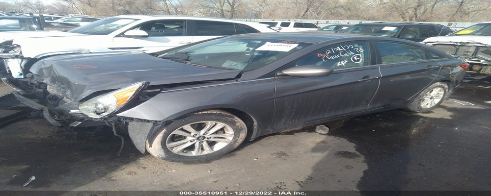 5NPEB4AC8DH519368 2013 HYUNDAI SONATA photo no. 2