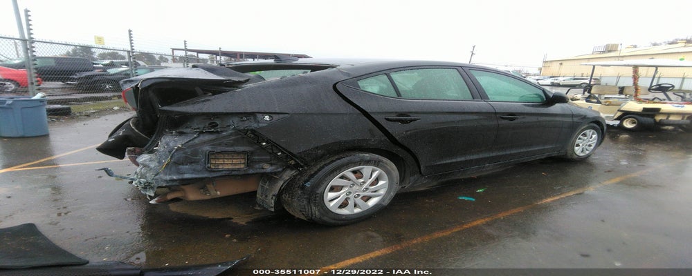 5NPD74LF3HH092577 2017 HYUNDAI ELANTRA photo no. 4