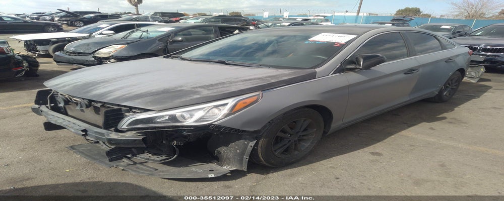 5NPE24AF2HH520984 2017 HYUNDAI SONATA photo no. 2