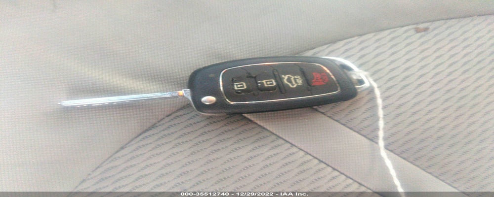 5NPE24AF0FH091647 2015 HYUNDAI SONATA photo no. 11