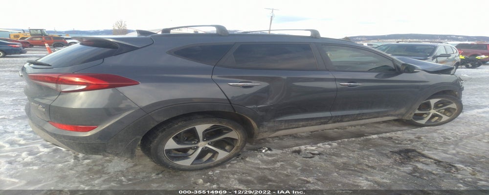 KM8J3CA29HU370294 2017 HYUNDAI TUCSON photo no. 4