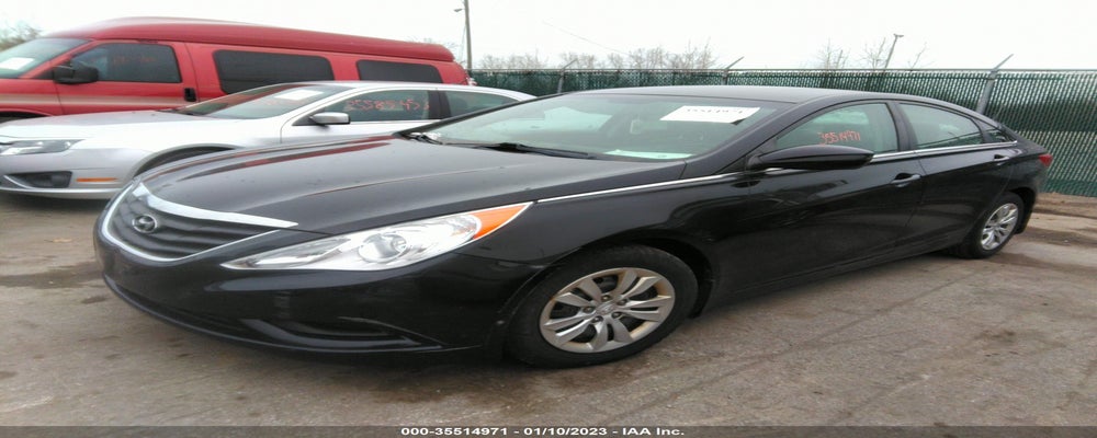 5NPEB4AC5BH139966 2011 HYUNDAI SONATA photo no. 2