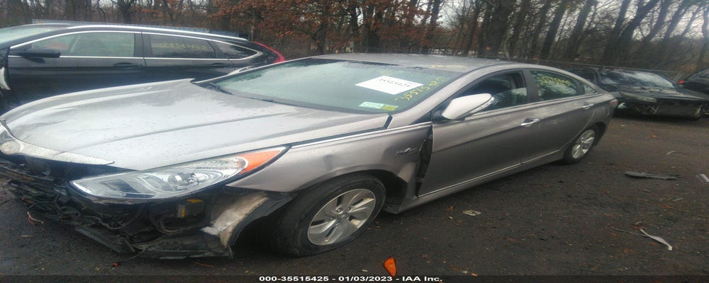 KMHEC4A45DA093115 2013 HYUNDAI SONATA HYBRID photo no. 2