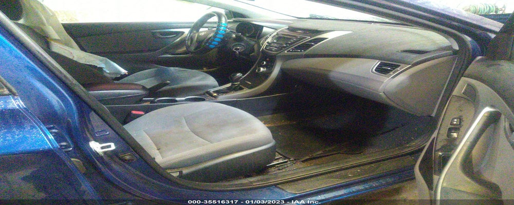5NPDH4AE4GH752261 2016 HYUNDAI ELANTRA photo no. 5