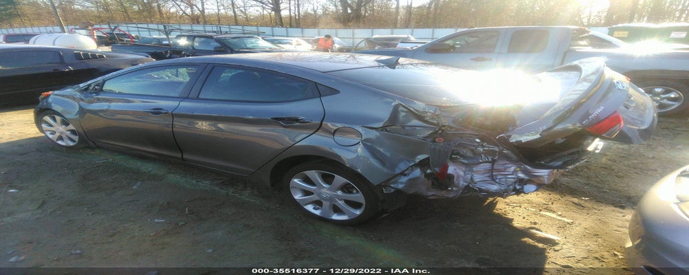 5NPDH4AEXDH190166 2013 HYUNDAI ELANTRA photo no. 3