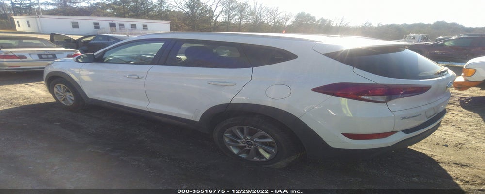 KM8J33A48GU095226 2016 HYUNDAI TUCSON photo no. 3