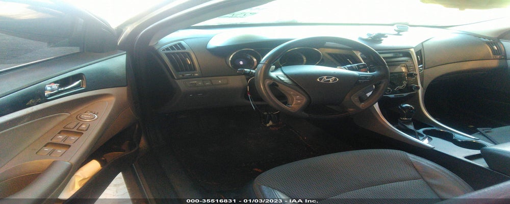 5NPEC4ACXCH331446 2012 HYUNDAI SONATA photo no. 5