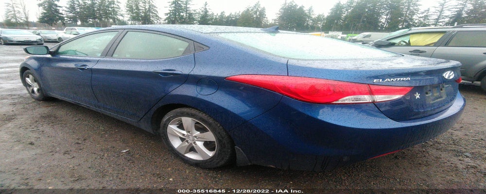 KMHDH4AE2DU711320 2013 HYUNDAI ELANTRA photo no. 3
