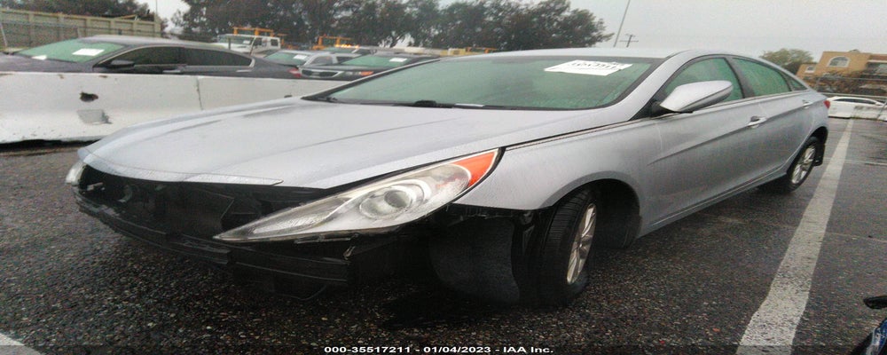 5NPEB4AC9DH663785 2013 HYUNDAI SONATA photo no. 2