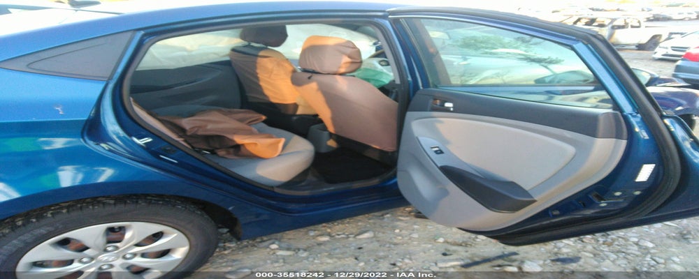 KMHCT4AE3HU286111 2017 HYUNDAI ACCENT photo no. 8