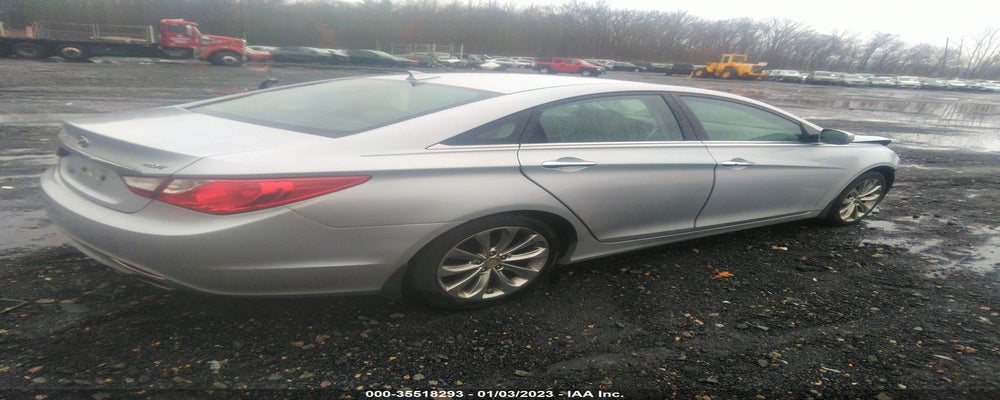 5NPEC4AB0CH412916 2012 HYUNDAI SONATA photo no. 4