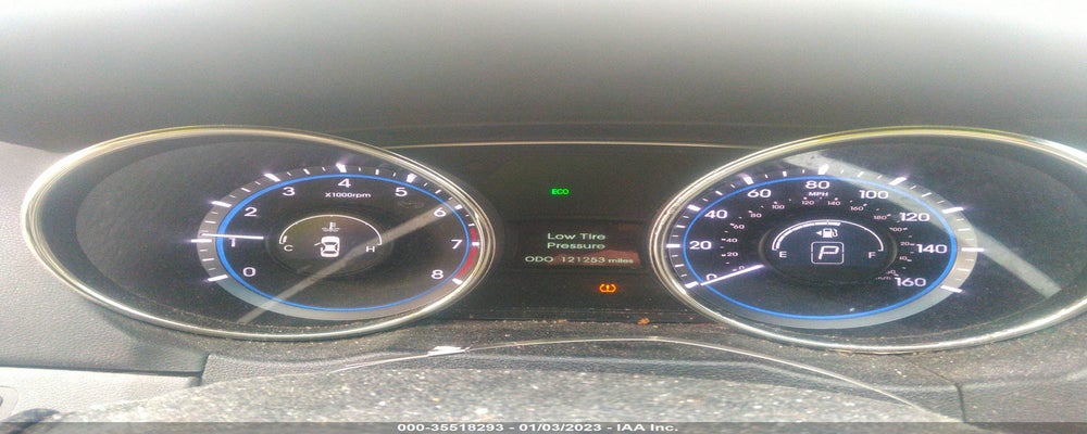 5NPEC4AB0CH412916 2012 HYUNDAI SONATA photo no. 7