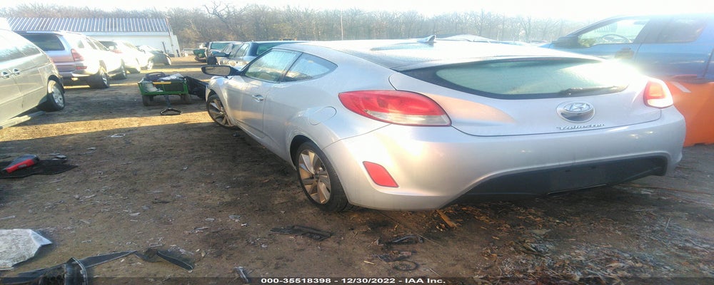 KMHTC6AD0HU308066 2017 HYUNDAI VELOSTER photo no. 3