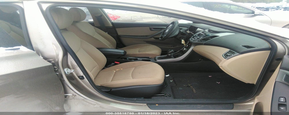 5NPDH4AE1GH779983 2016 HYUNDAI ELANTRA photo no. 5