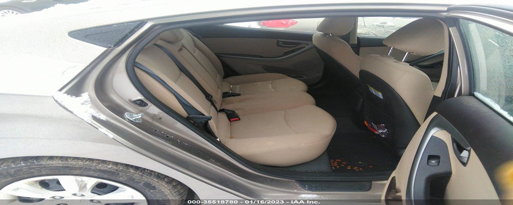 5NPDH4AE1GH779983 2016 HYUNDAI ELANTRA photo no. 8