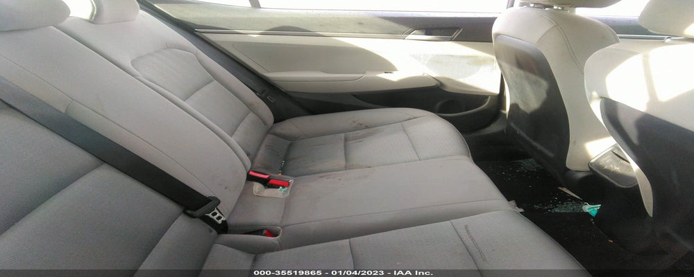 5NPD74LF4HH135548 2017 HYUNDAI ELANTRA photo no. 8