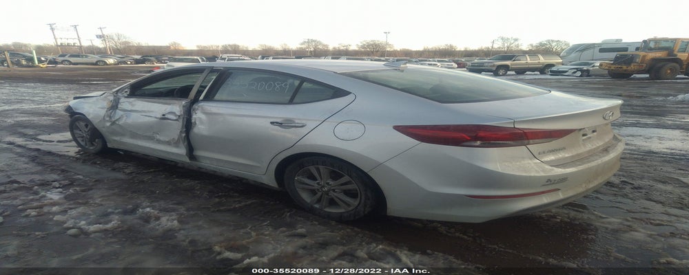 5NPD84LF0JH255415 2018 HYUNDAI ELANTRA photo no. 3