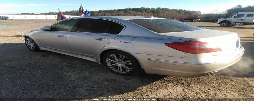 KMHGC4DD9CU199536 2012 HYUNDAI GENESIS photo no. 3