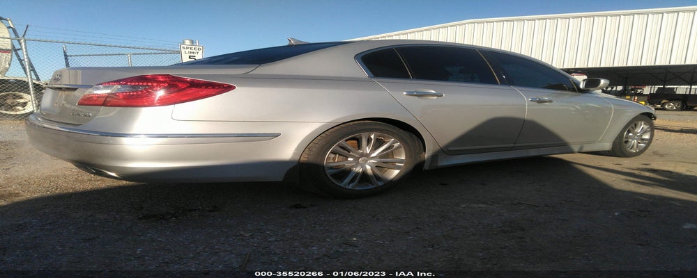 KMHGC4DD9CU199536 2012 HYUNDAI GENESIS photo no. 4