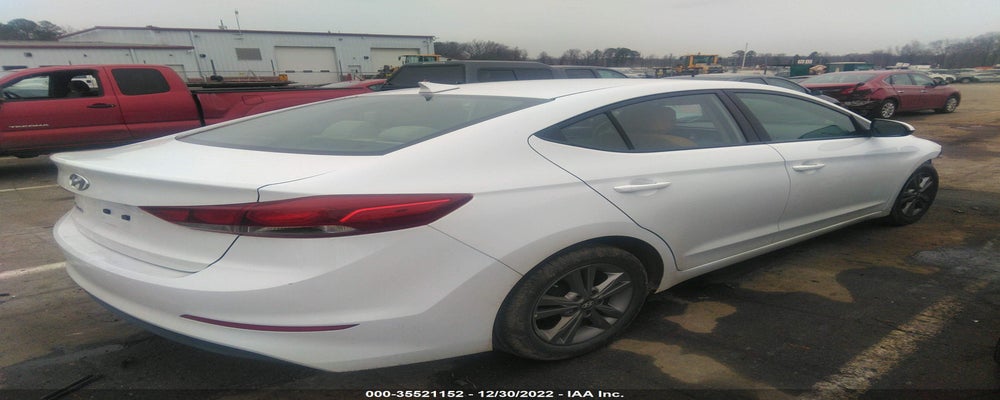 5NPD84LF9HH136532 2017 HYUNDAI ELANTRA photo no. 4
