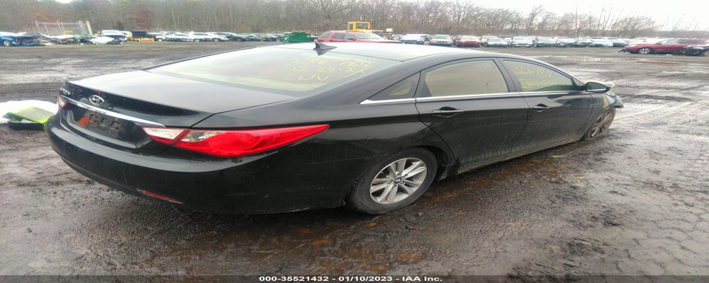 5NPEB4AC3BH160248 2011 HYUNDAI SONATA photo no. 4