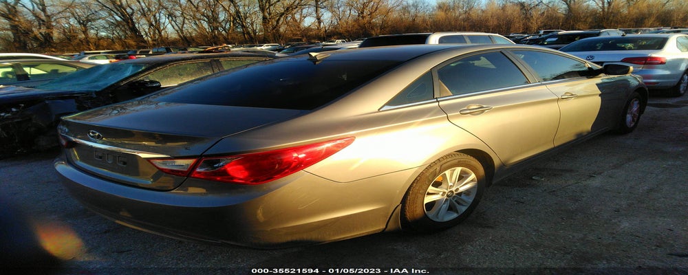 5NPEB4AC5CH314959 2012 HYUNDAI SONATA photo no. 4