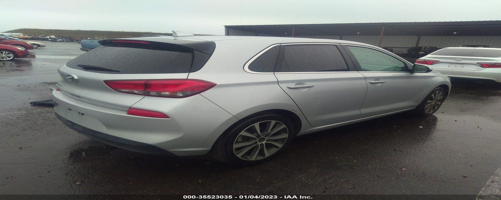 KMHH35LE3JU050119 2018 HYUNDAI ELANTRA GT photo no. 4