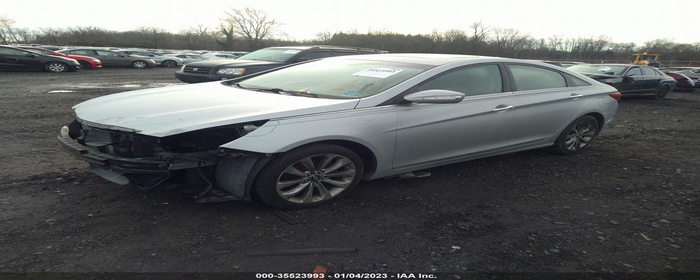 5NPEC4AB2BH183380 2011 HYUNDAI SONATA photo no. 2