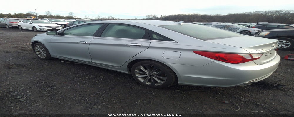 5NPEC4AB2BH183380 2011 HYUNDAI SONATA photo no. 3