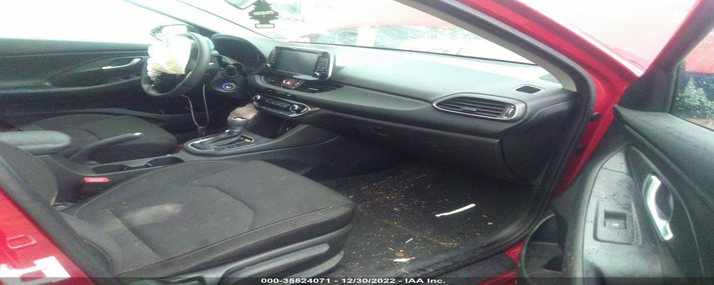 KMHH35LE1JU063628 2018 HYUNDAI ELANTRA GT photo no. 5