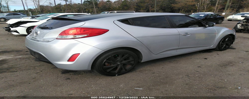 KMHTC6AD4GU270470 2016 HYUNDAI VELOSTER photo no. 4